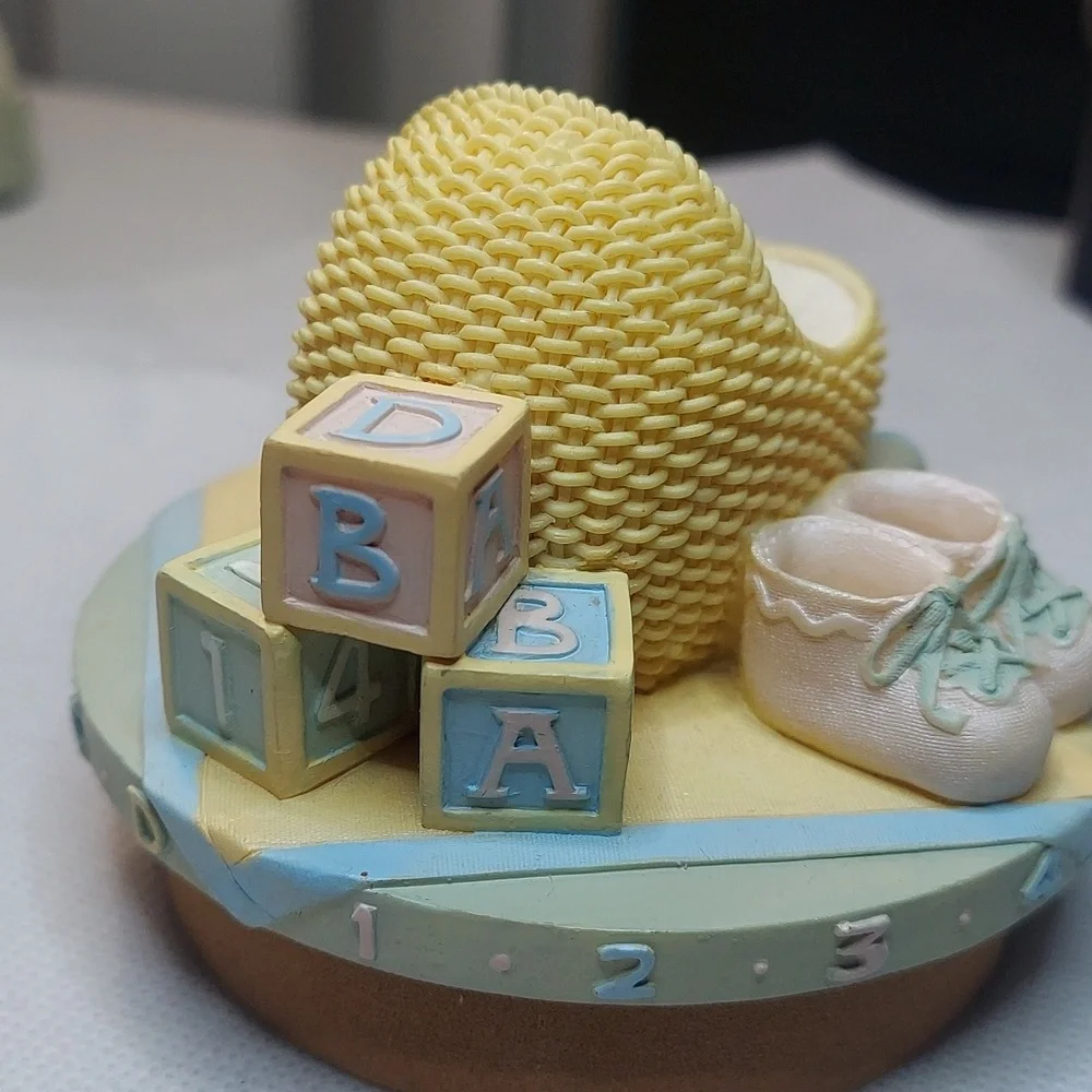 Vintage Our America newborn baby scene 